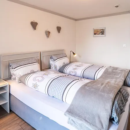 Double By Interlaken. Parking Guest house